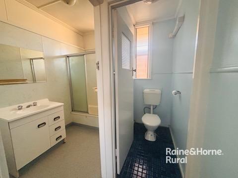 33 Foott Street — photo 5 of 23
