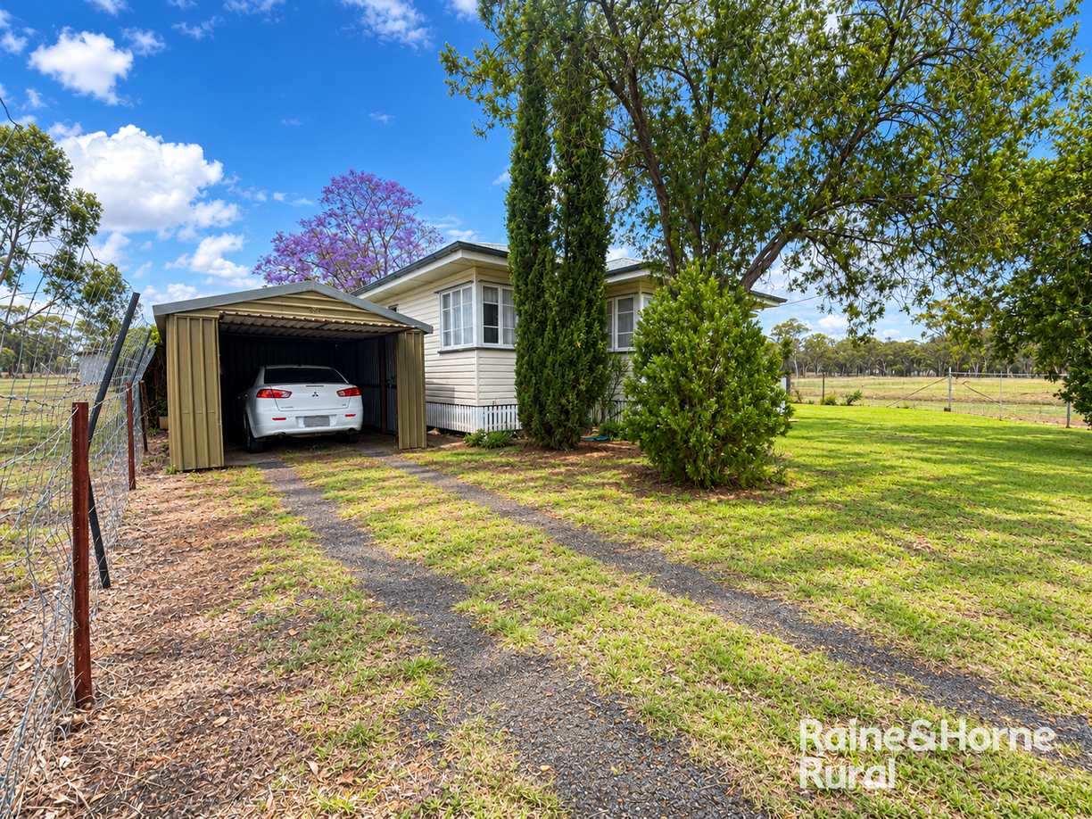 32 Tyrconnel Street — photo 14 of 14