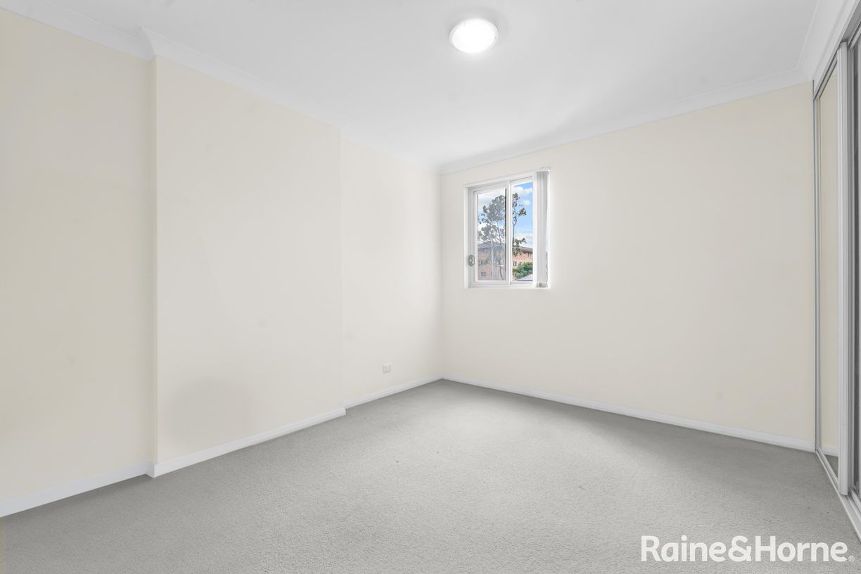 12/39-41 Gidley Street — photo 6 of 10