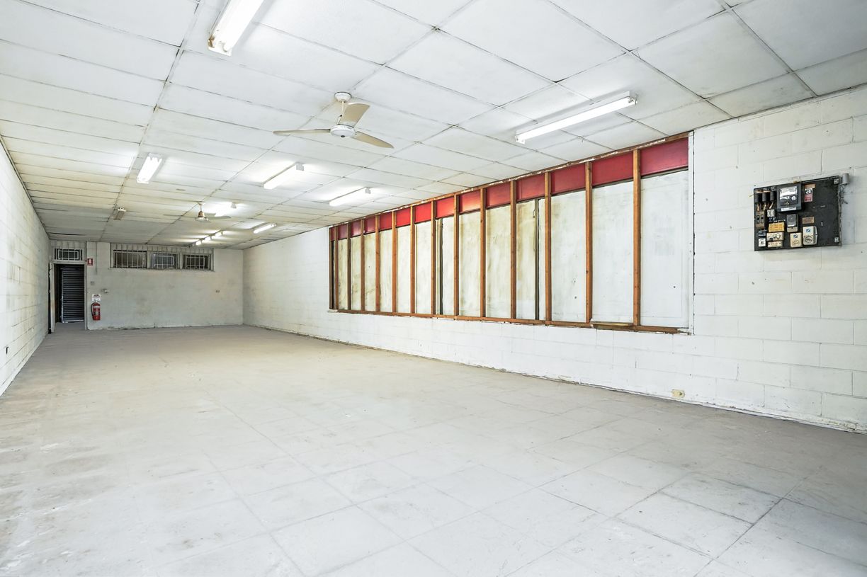 property-image