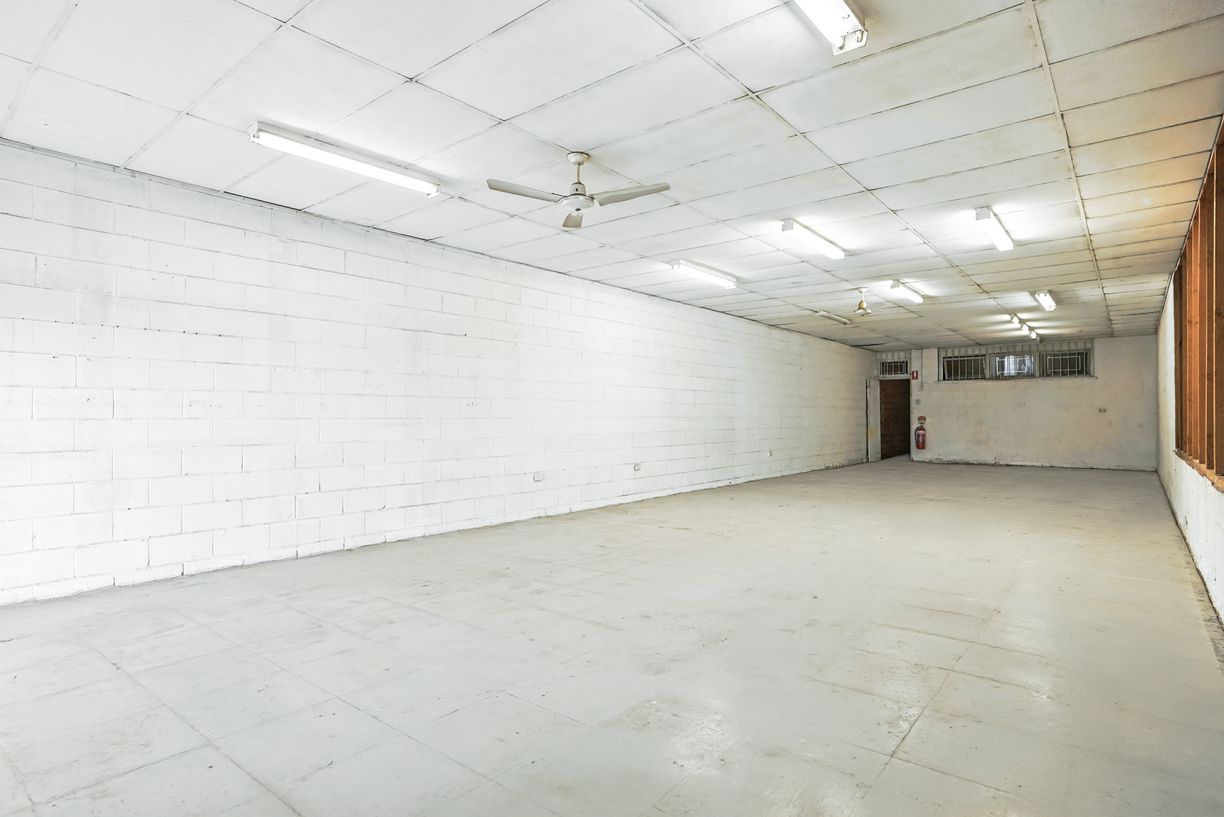 property-image