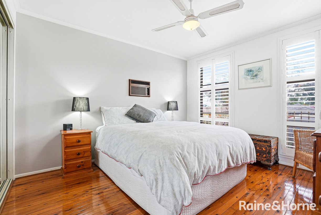 18 Mark Street — photo 12 of 24