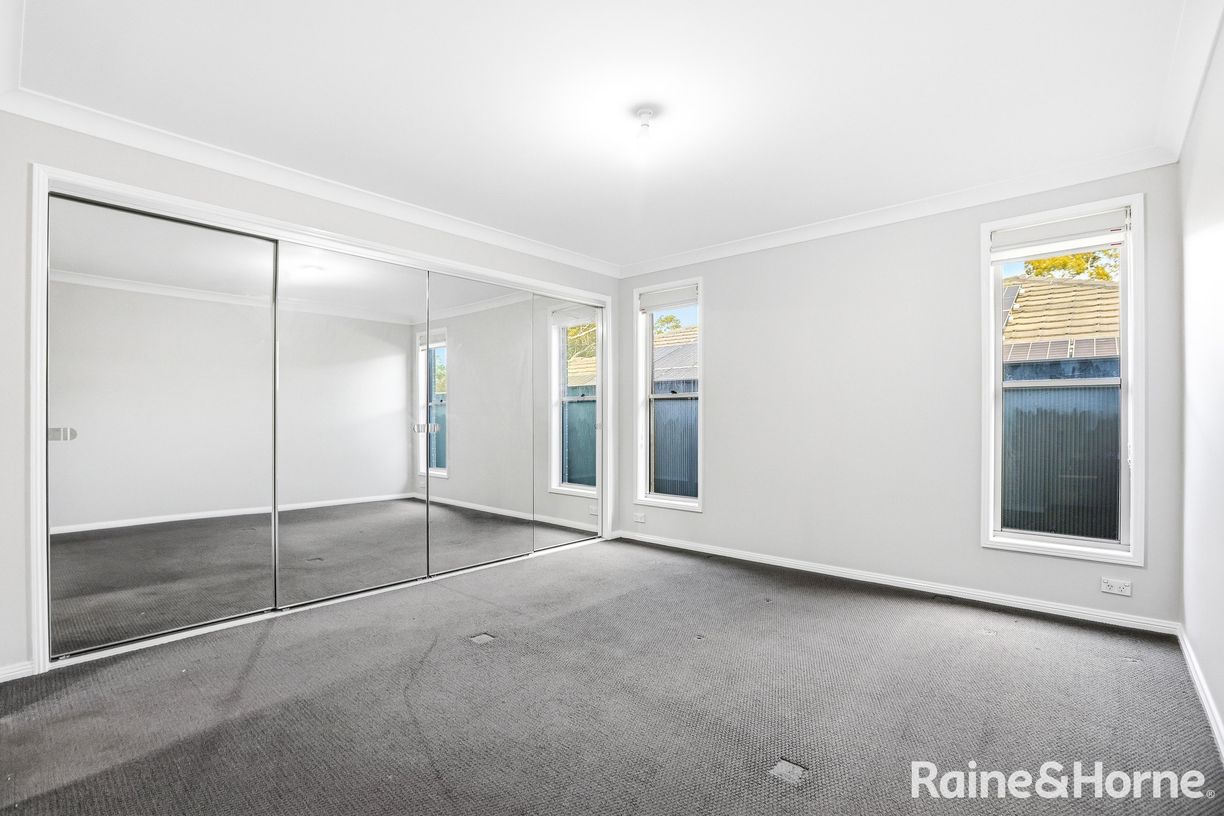 6 Liddiard Street — photo 6 of 16