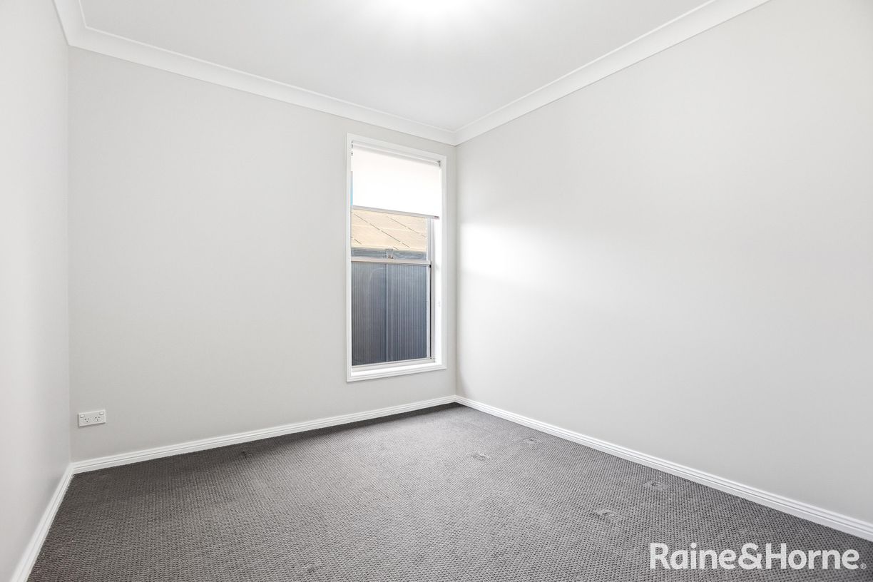 6 Liddiard Street — photo 8 of 16