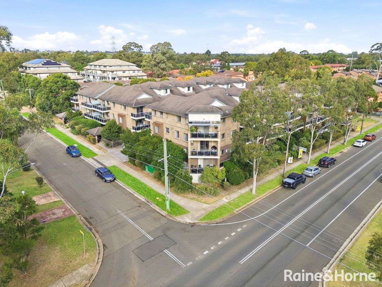 22/14-20 Parkes Avenue — photo 2 of 10