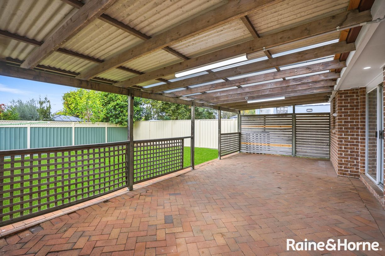 7 Kalambo Place — photo 11 of 17