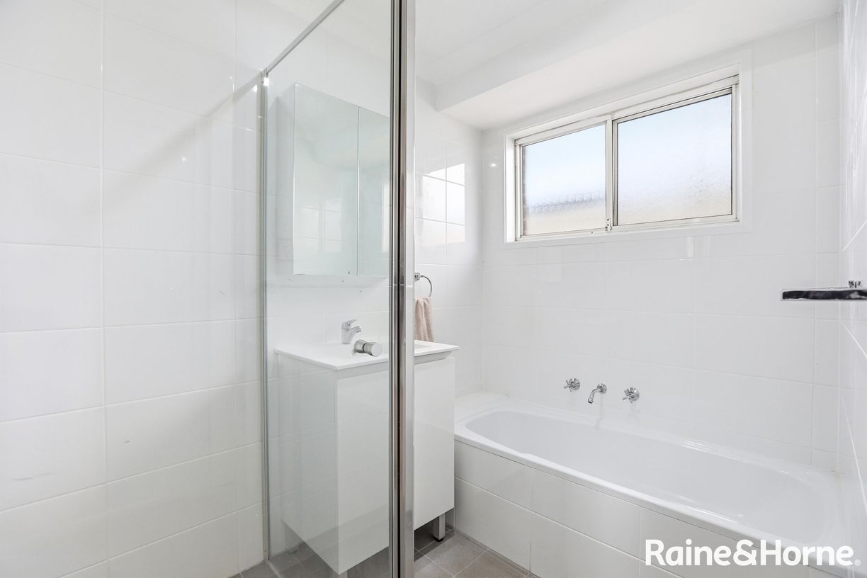 7 Kalambo Place — photo 10 of 17
