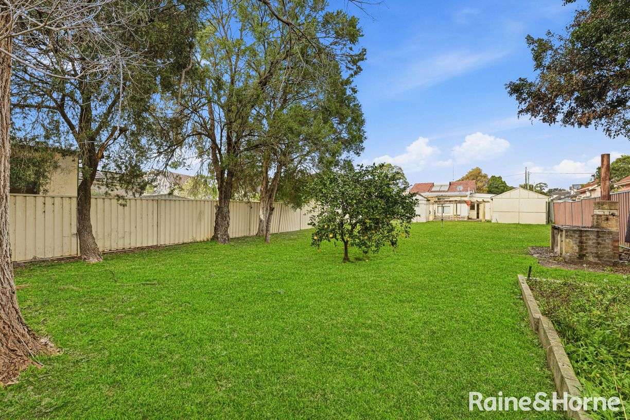 25 Brisbane Street — photo 12 of 16
