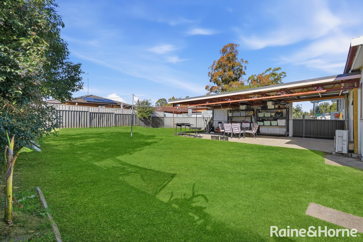 54 Mamre Road — photo 12 of 18