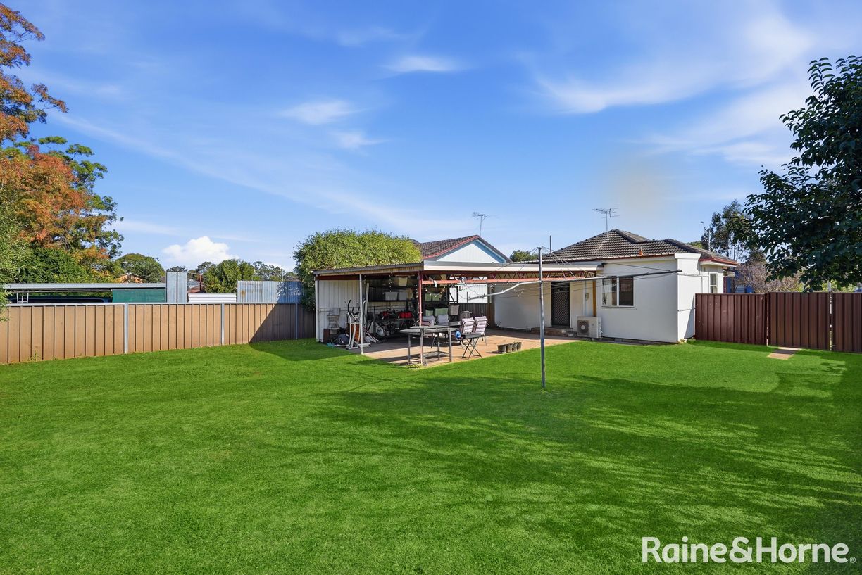 54 Mamre Road — photo 13 of 18