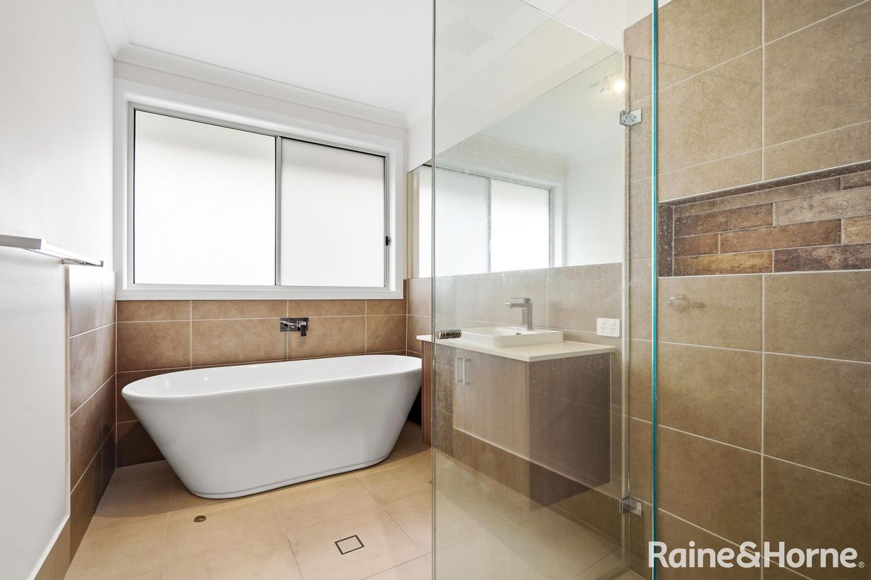 66 Barnea Avenue — photo 8 of 22