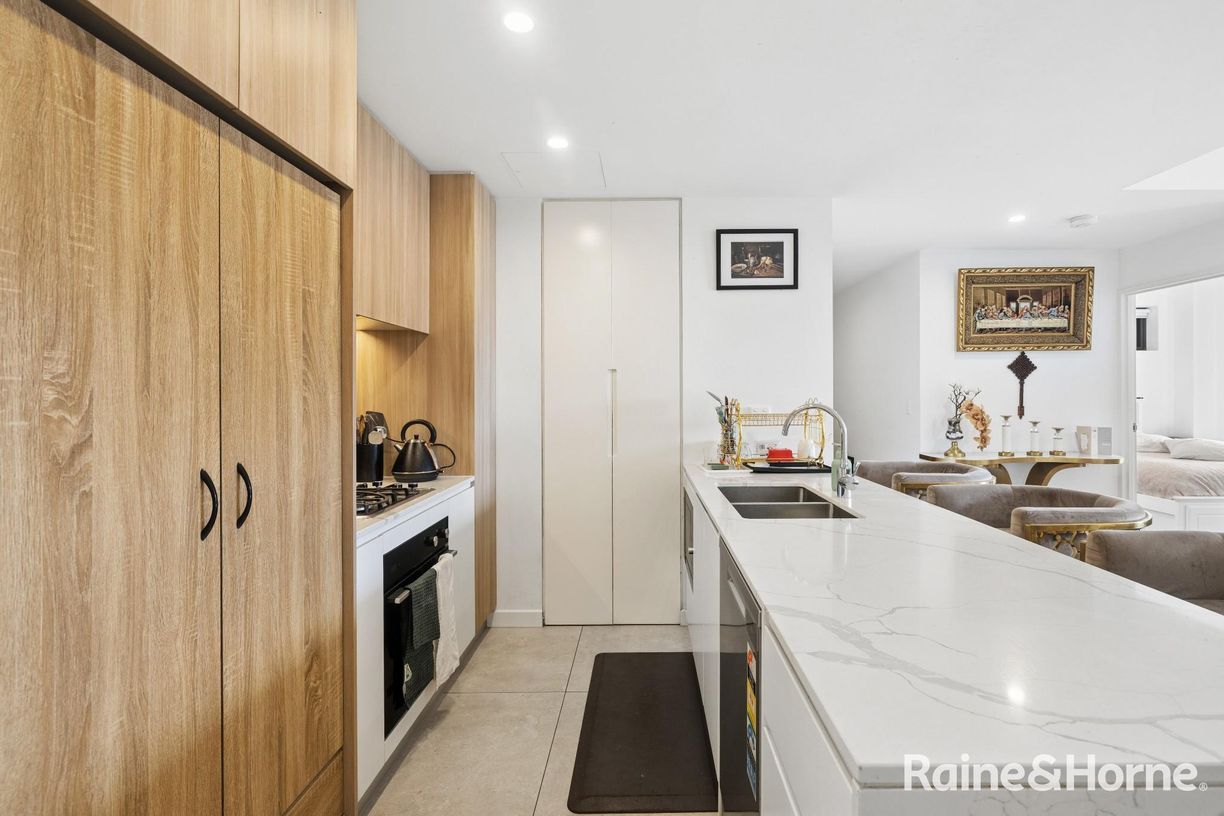 117/1 Gladstone Street — photo 3 of 7
