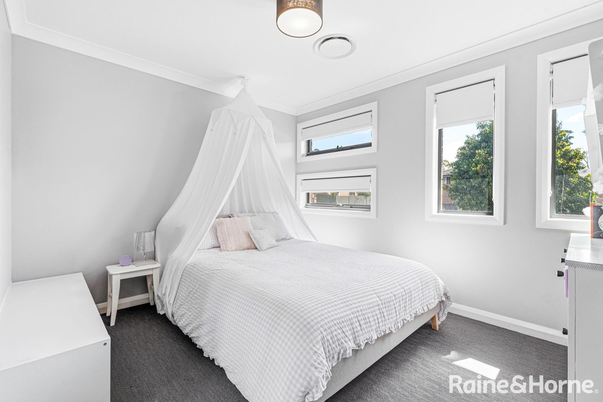 38 Matthias Street — photo 9 of 20