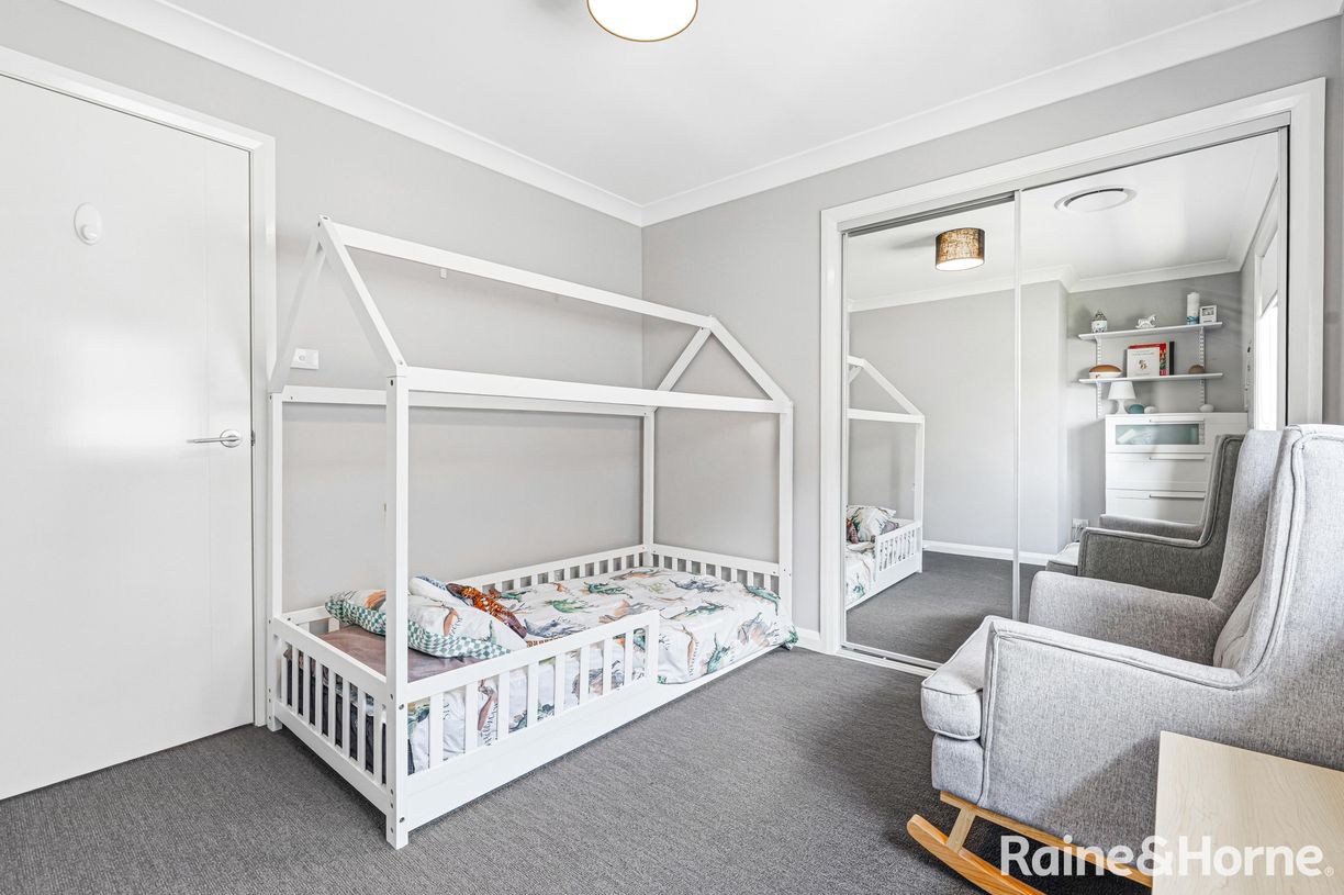 38 Matthias Street — photo 12 of 20