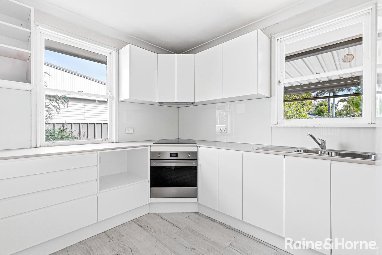 39 Magnolia Street — photo 7 of 20