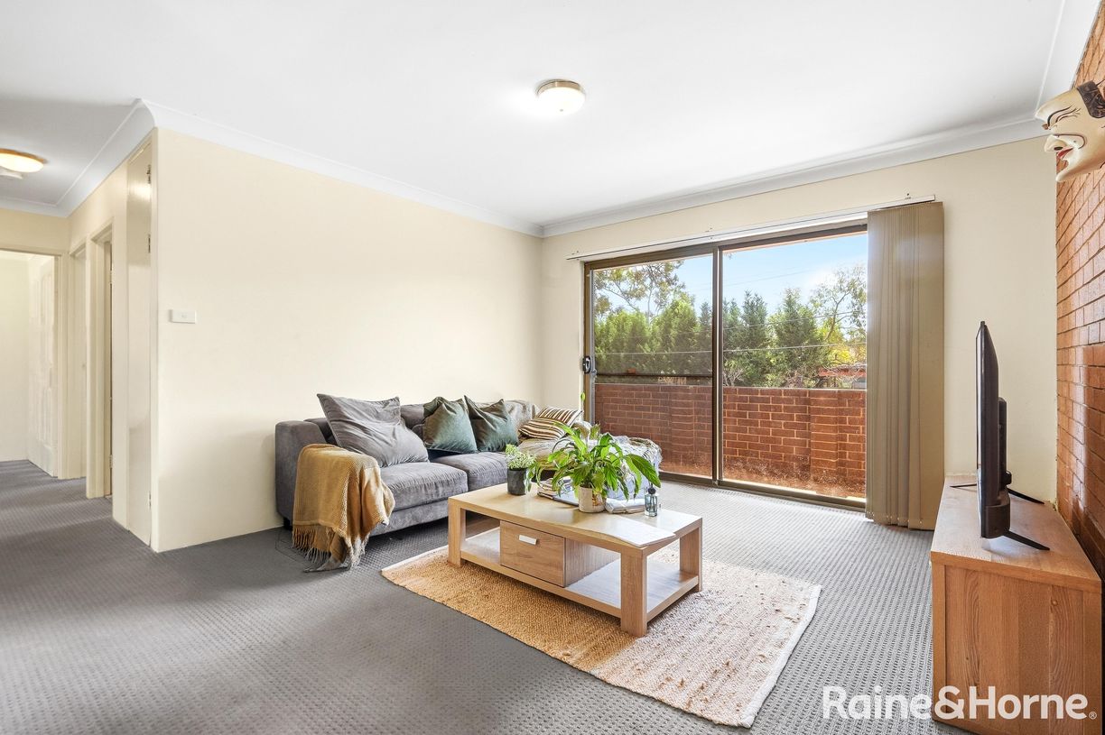 2/44-46 Putland Street — photo 2 of 13