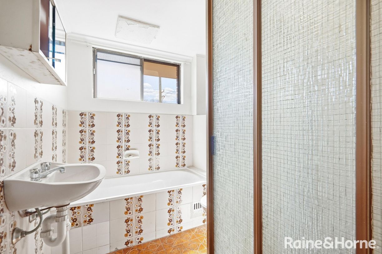 2/44-46 Putland Street — photo 7 of 13