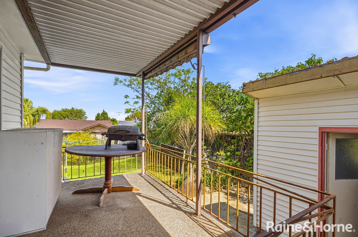 22 Gerring Street — photo 10 of 17