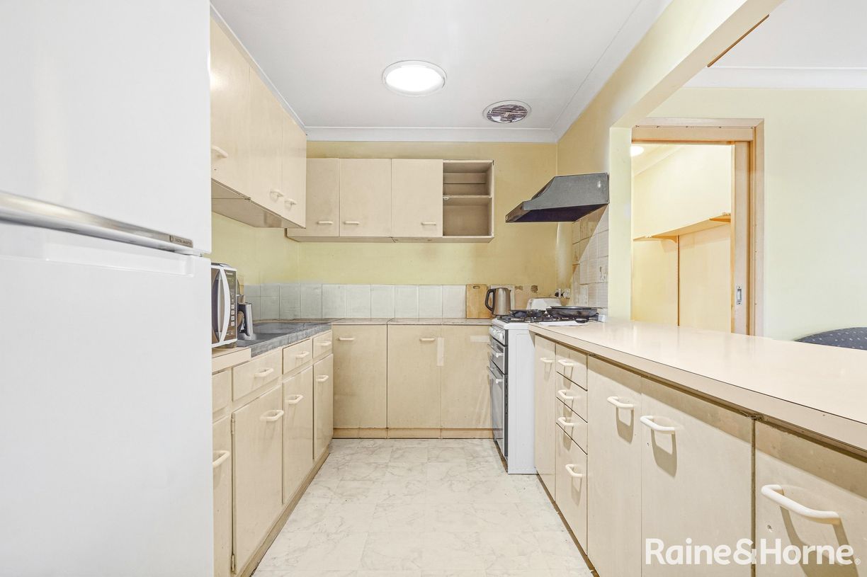 22 Gerring Street — photo 3 of 17