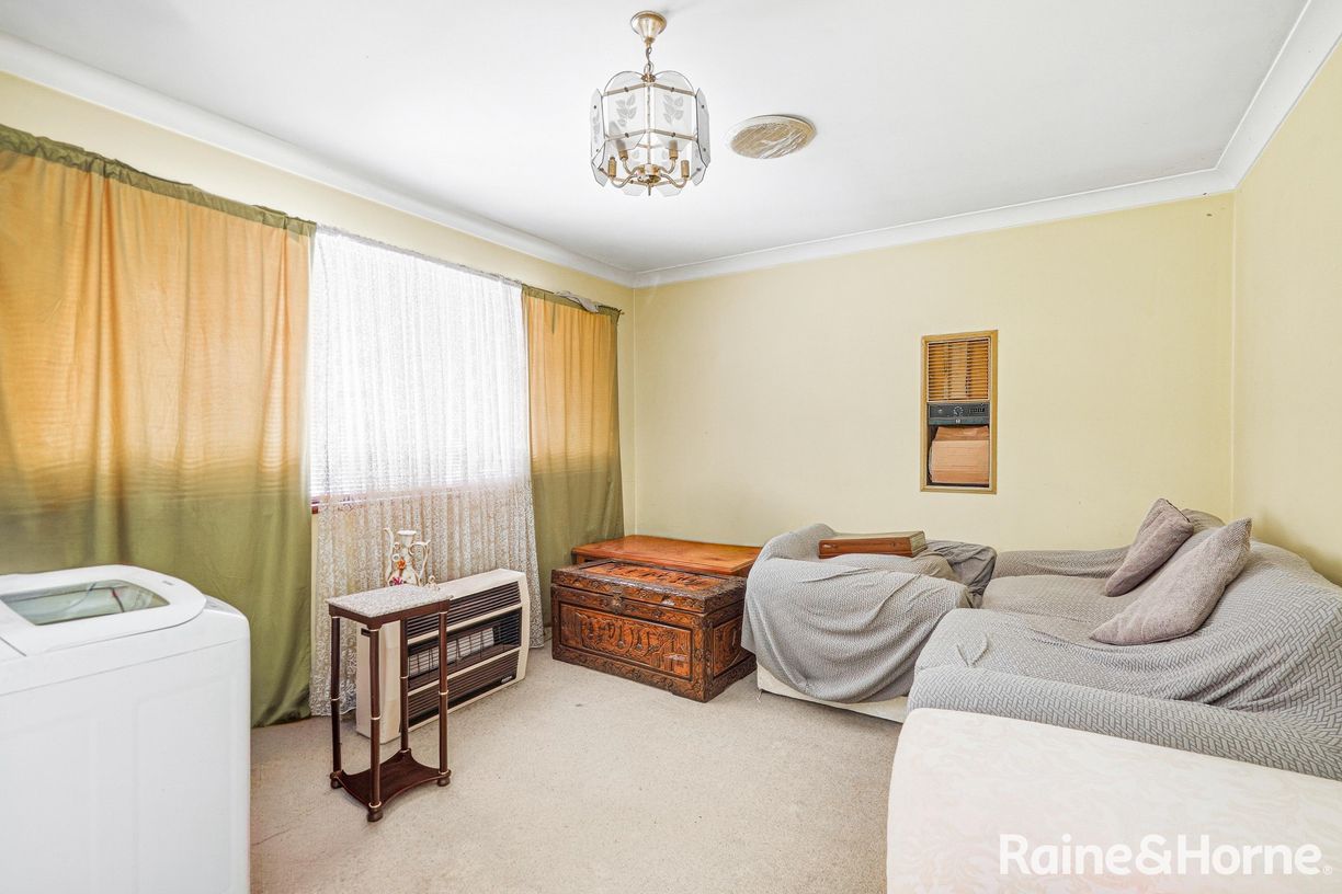 22 Gerring Street — photo 2 of 17