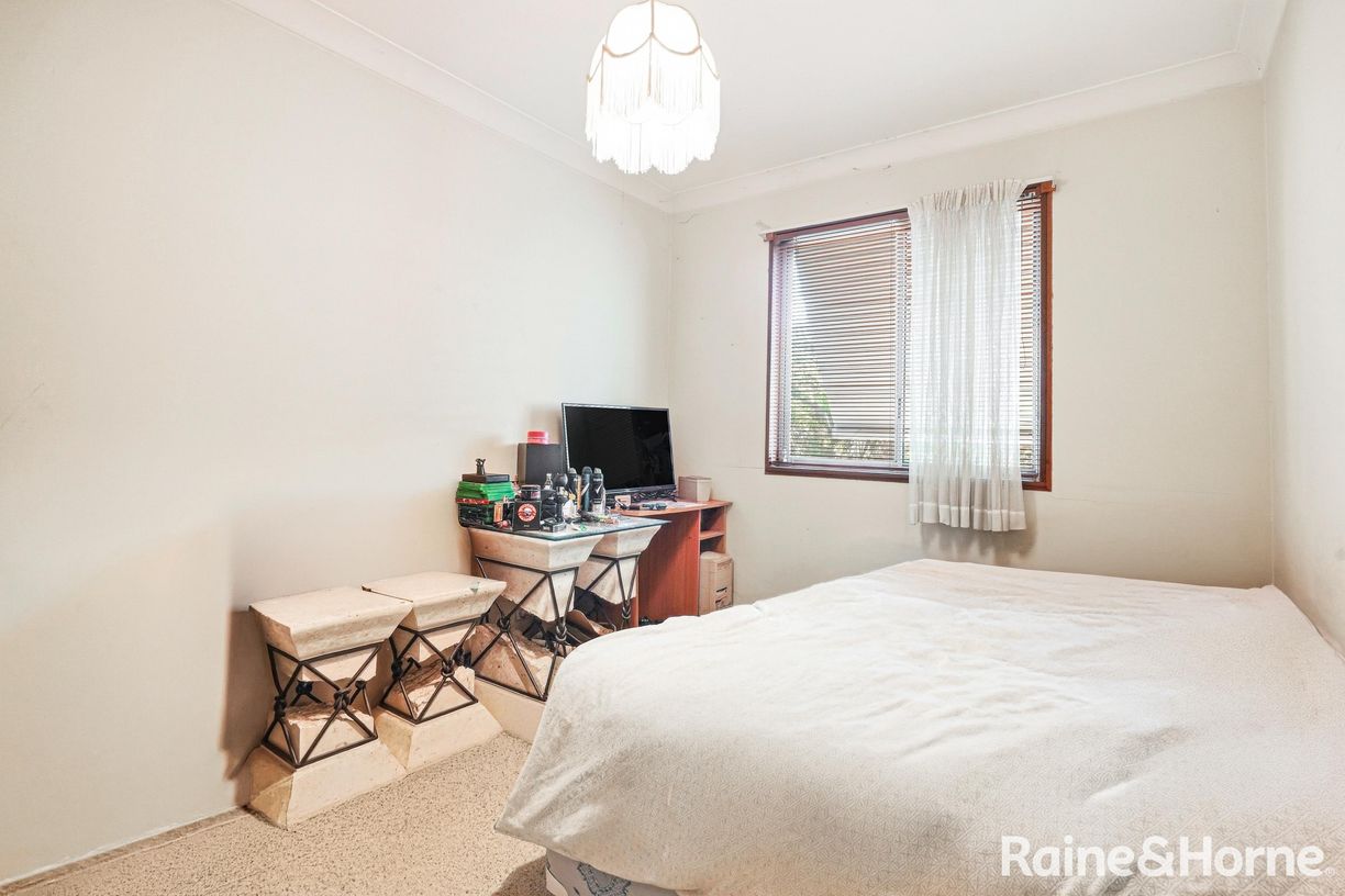 22 Gerring Street — photo 8 of 17