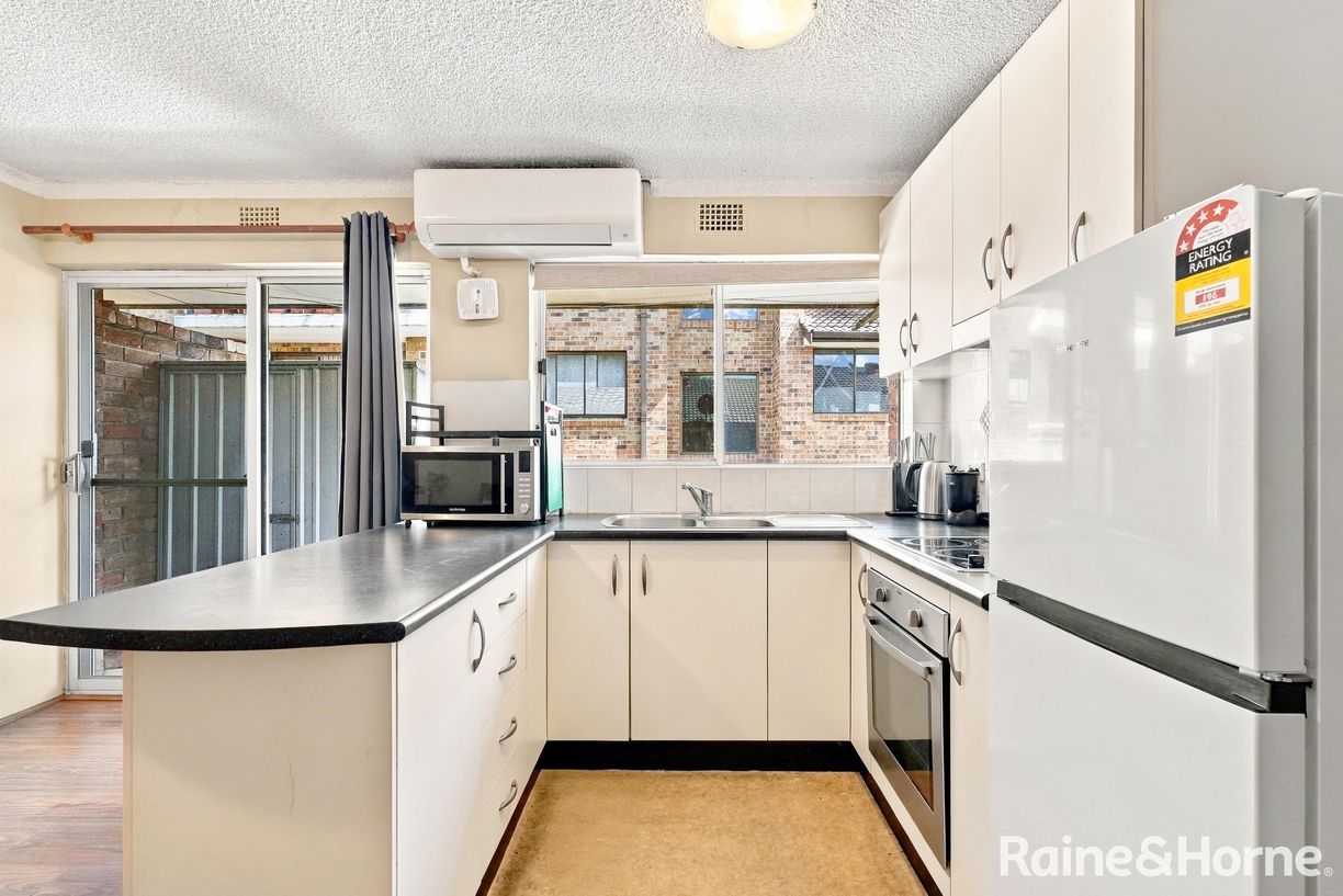 6/20 Bringelly Road — photo 4 of 11