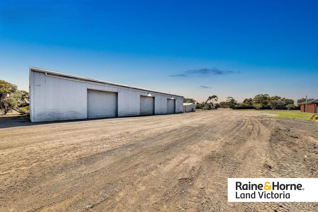 190 Patullos Rd — photo 11 of 15