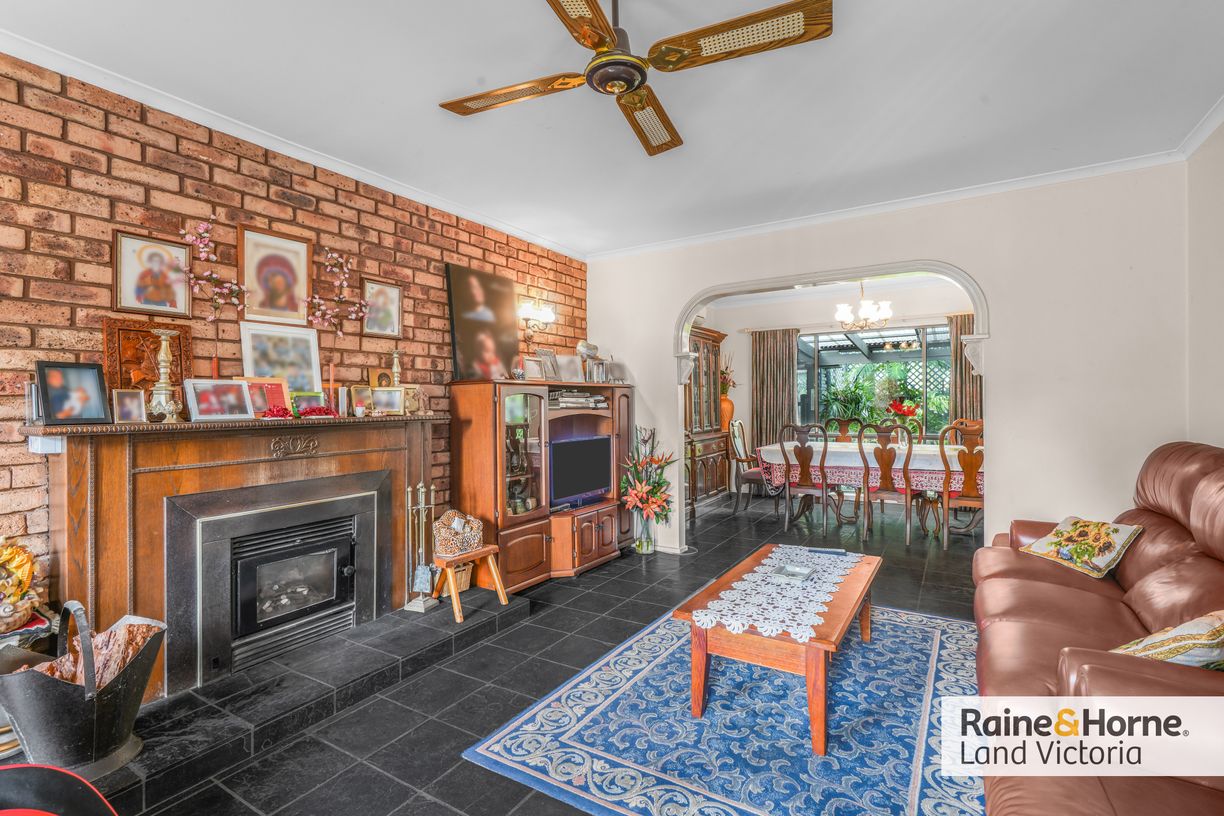50 Range Road — photo 11 of 30