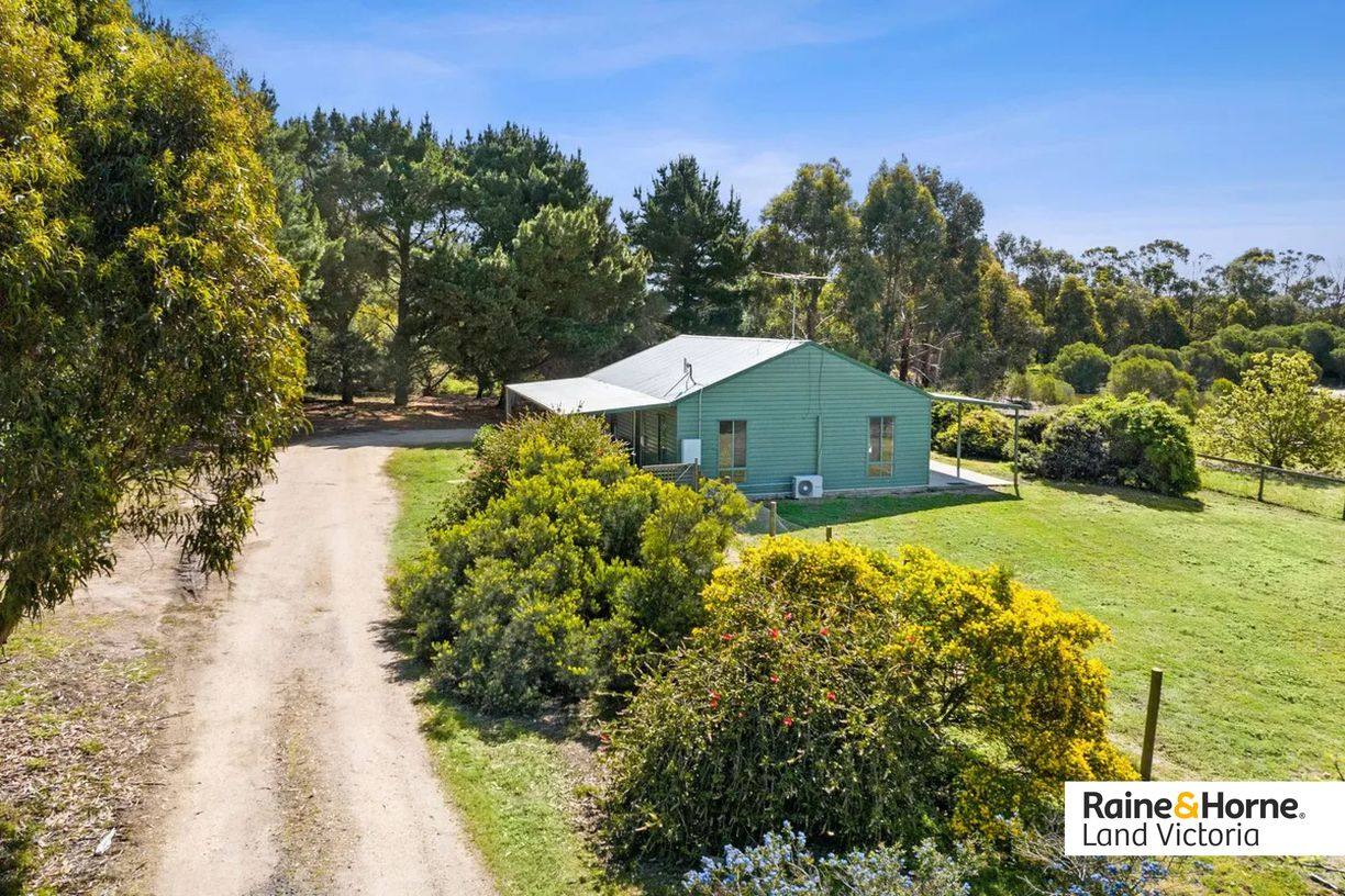 350 Coombes Road — photo 8 of 14