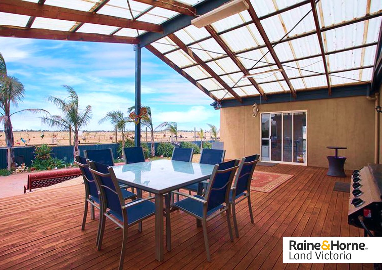 265 Narraburra Rd — photo 10 of 12