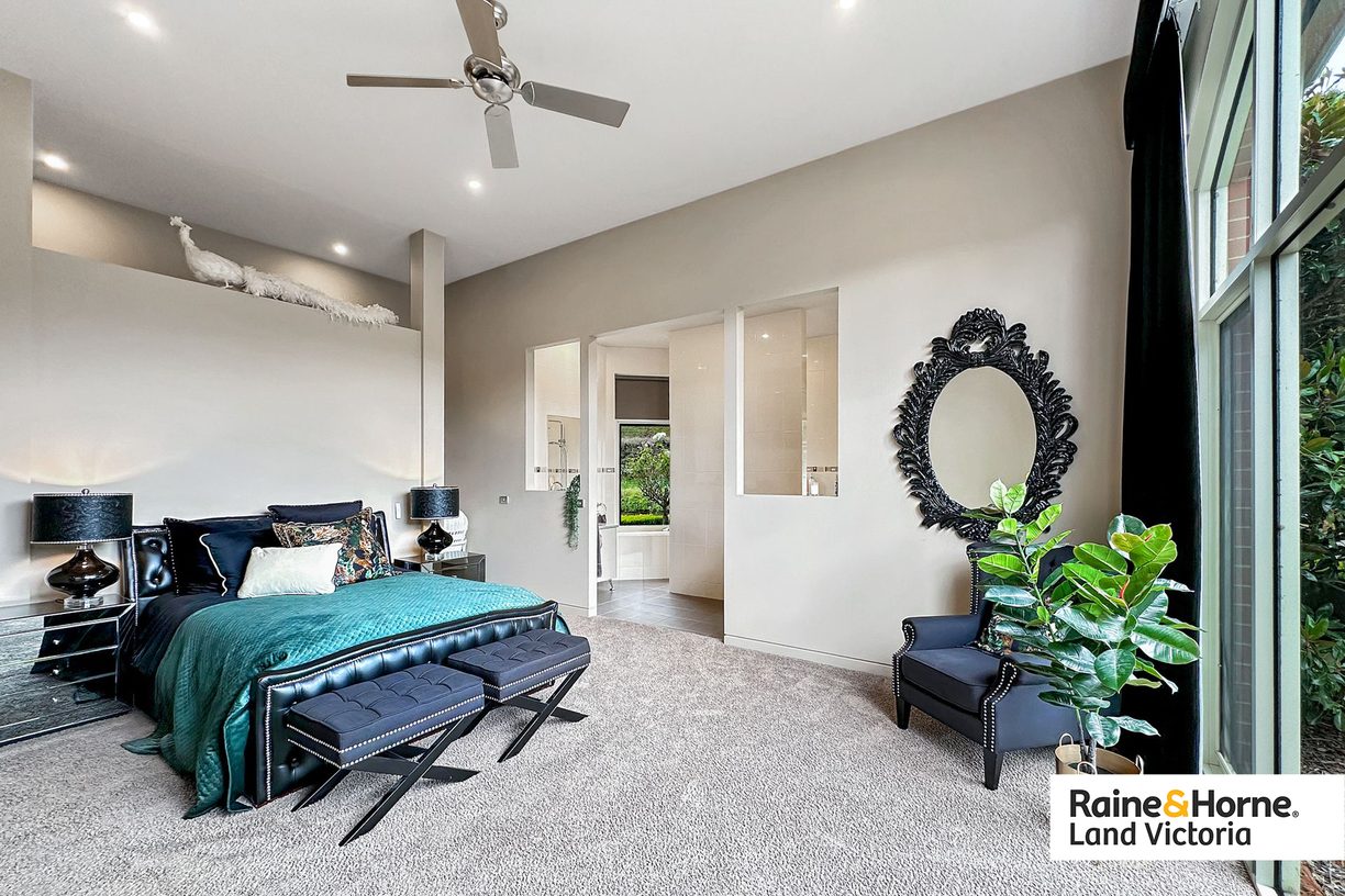 84 Solomons Road — photo 9 of 16