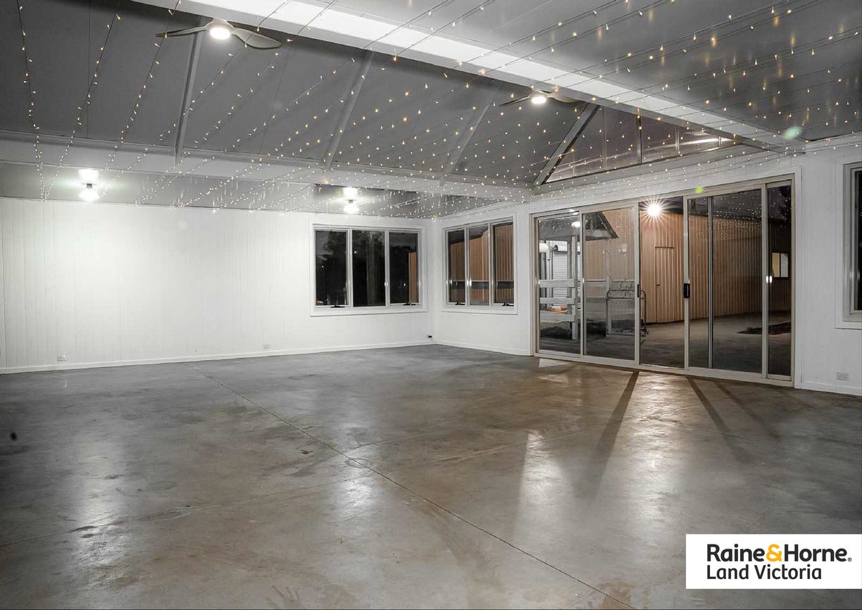 5 Wedge-Tailed Court — photo 11 of 16