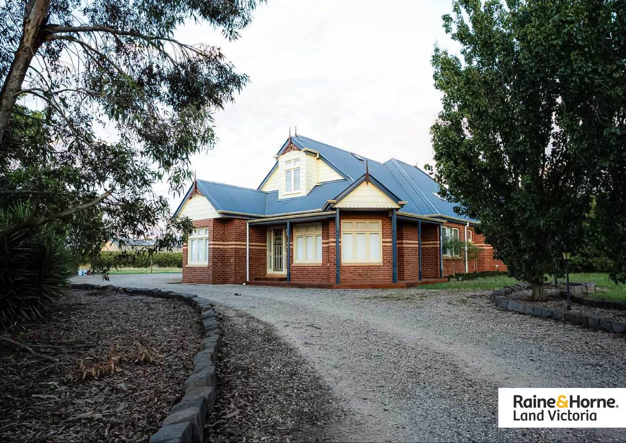 5 Wedge-Tailed Court — photo 13 of 16