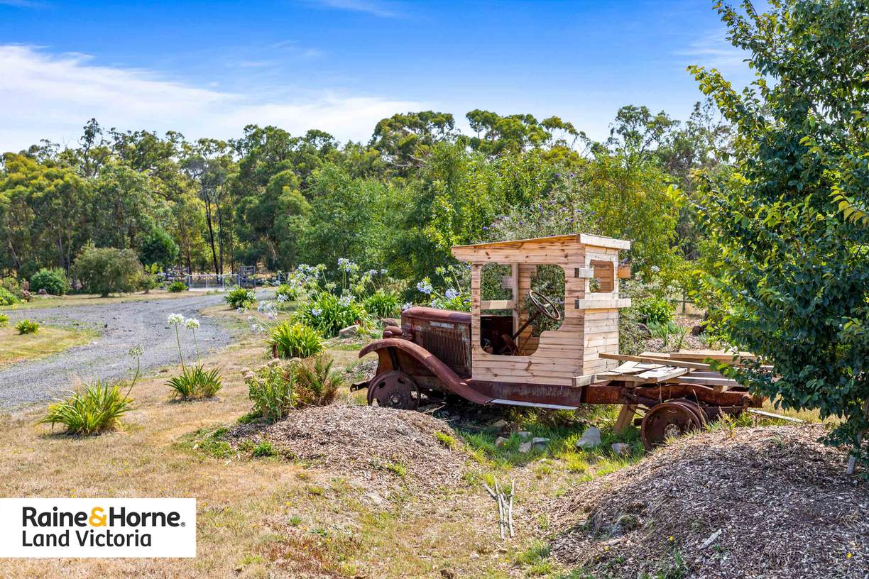 526 Elaine-Egerton Road — photo 16 of 30