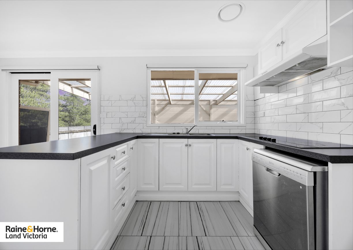 65 St Andrews Drive — photo 10 of 19