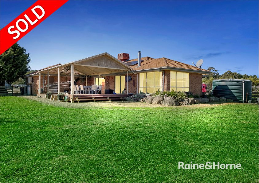 5 Bellyn Court — photo from Raine & Horne Land Victoria