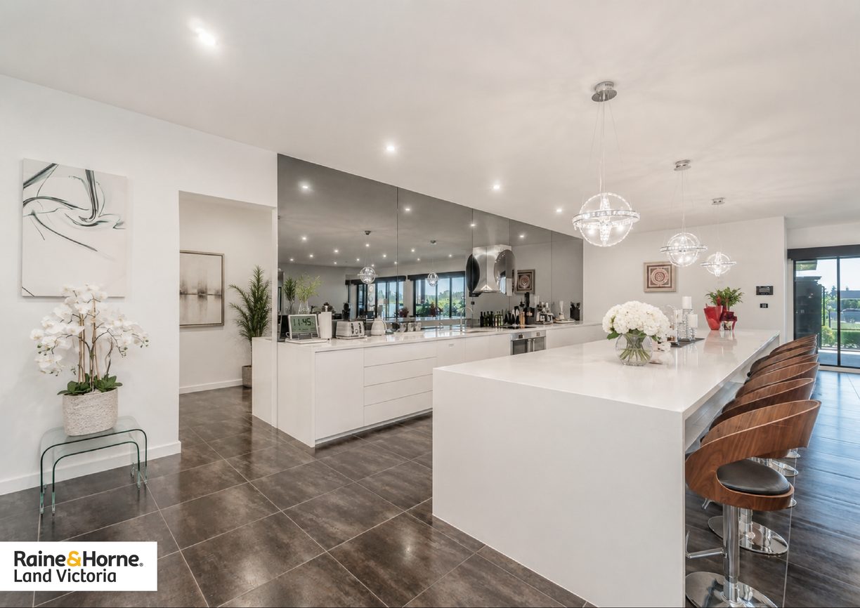 520 Mt Ridley Road — photo 5 of 29