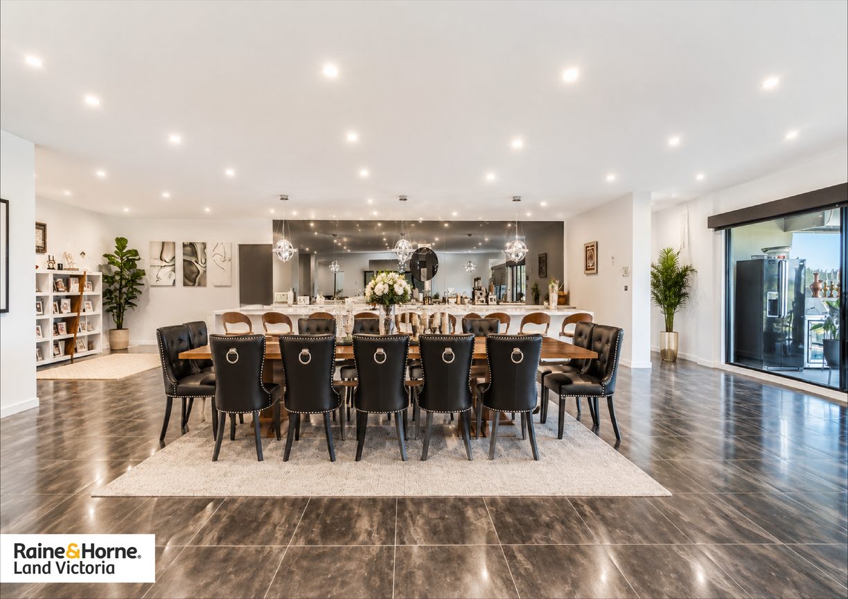 520 Mt Ridley Road — photo 8 of 29