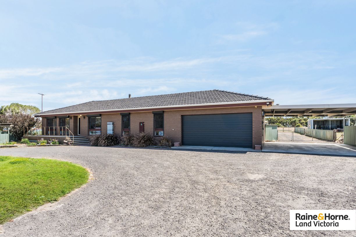 120 Avalon Road — photo 8 of 21