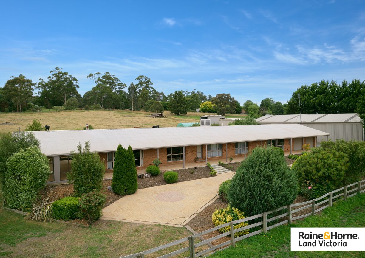 170 Main Neerim Road — photo 7 of 8