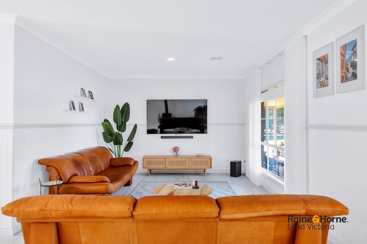 1375 Dandenong-Hastings Road — photo 9 of 24