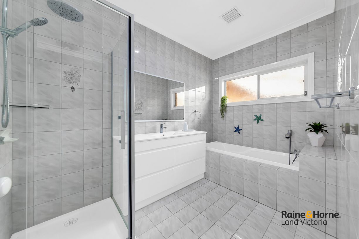 1375 Dandenong-Hastings Road — photo 13 of 24