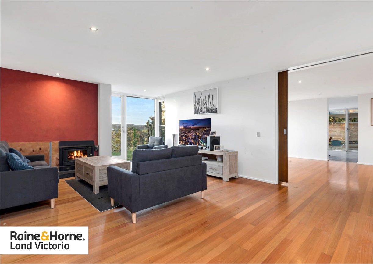 162 Pakenham Road — photo 13 of 13