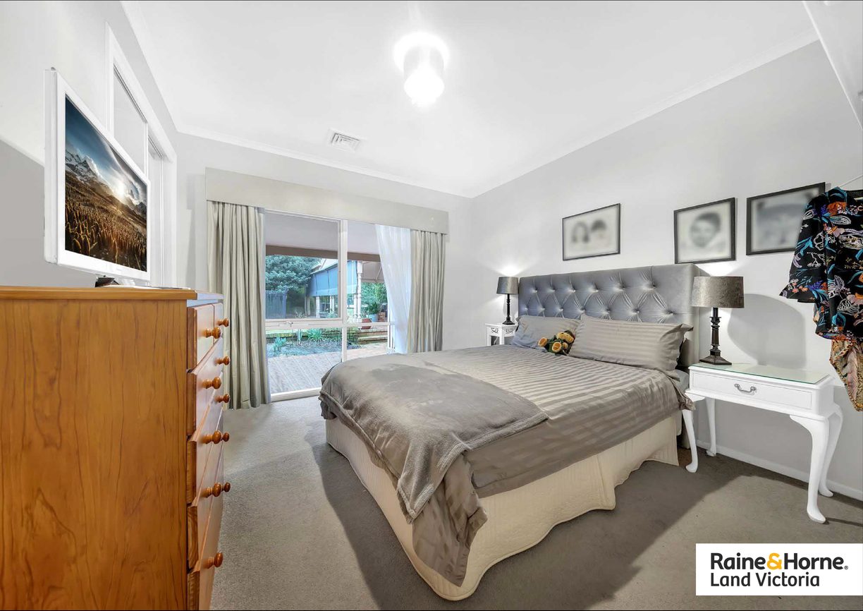 2785 Epping-Kilmore Road — photo 4 of 15