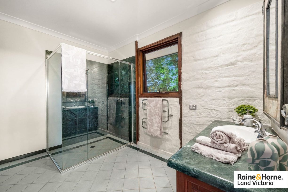 75 Goding Court — photo 10 of 20
