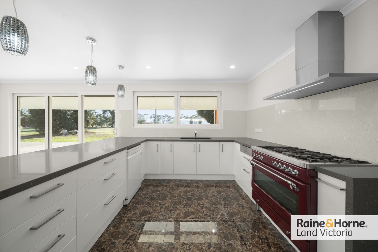 60 Coonawarra Drive — photo 22 of 27