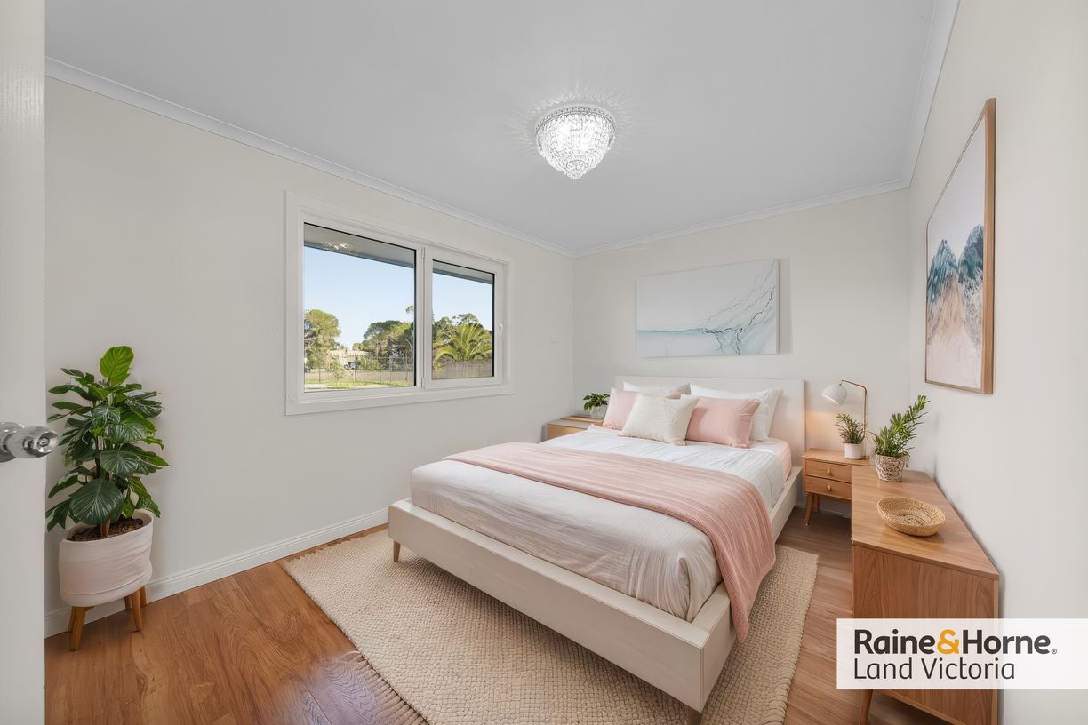 60 Coonawarra Drive — photo 16 of 27