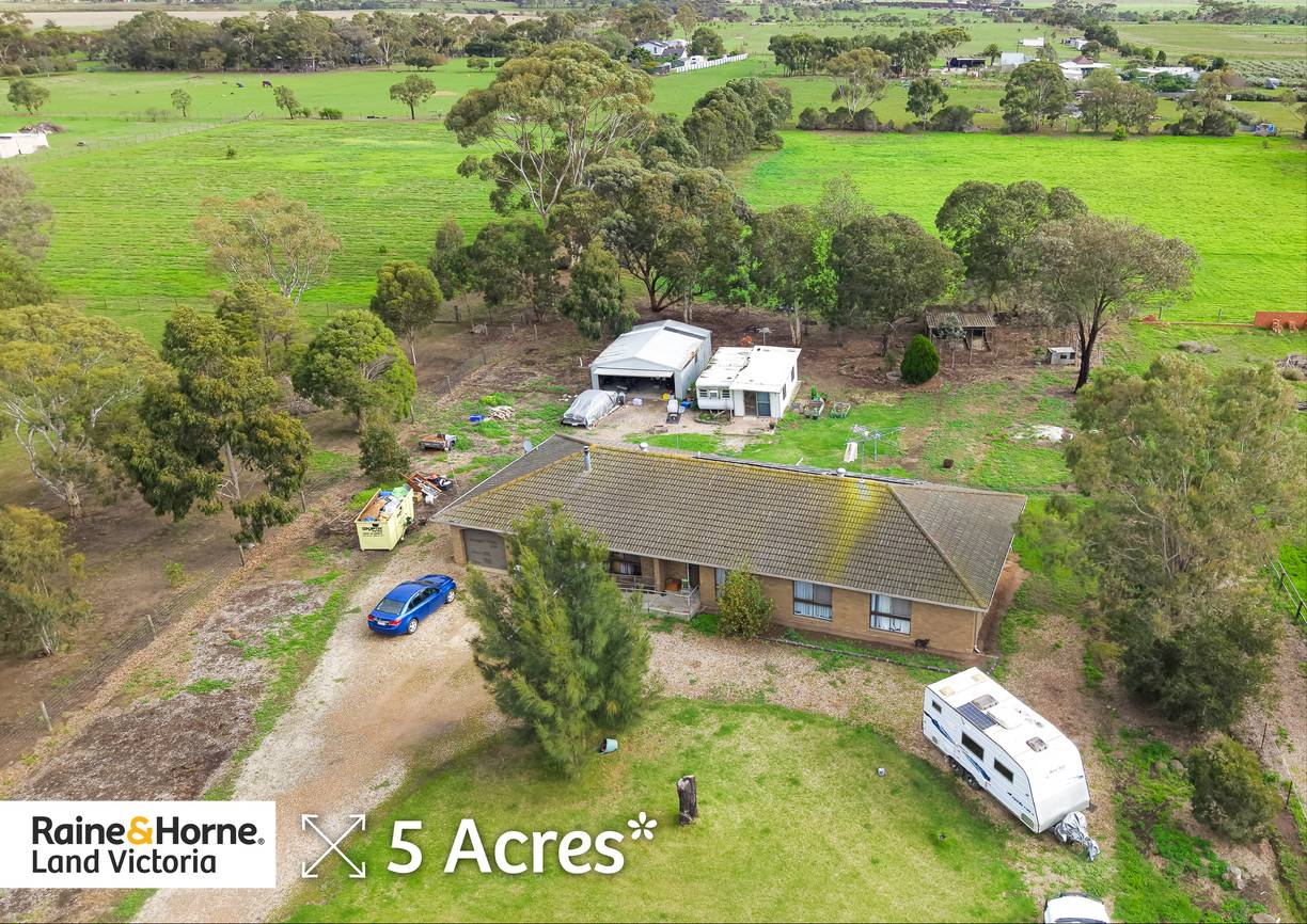 20 Rees Road — photo 2 of 7
