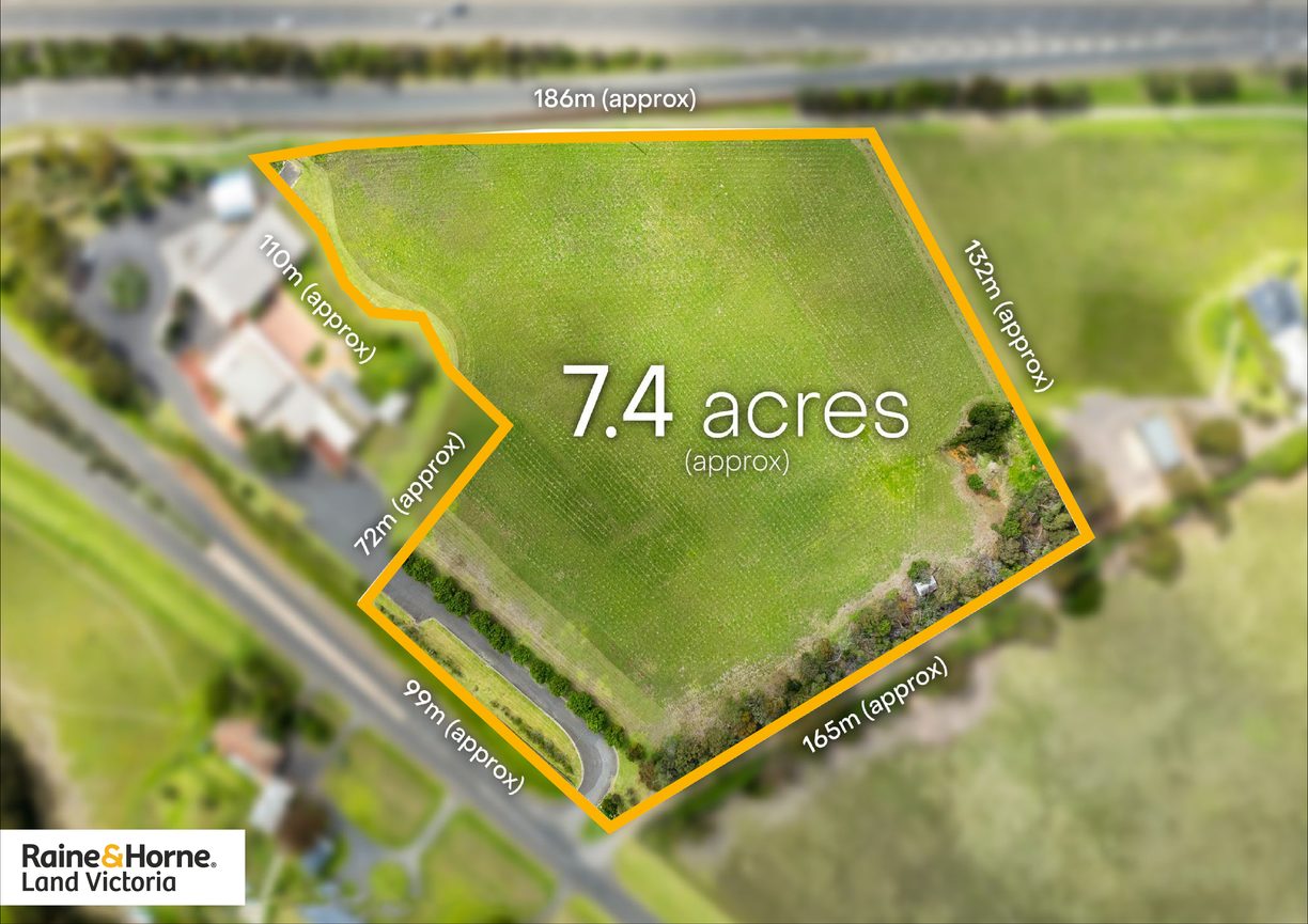 29-31 Waurn Ponds Drive — photo from Raine & Horne Land Victoria