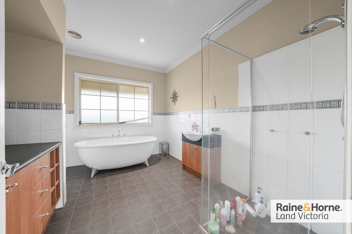 15 Crinnion Road — photo 14 of 25